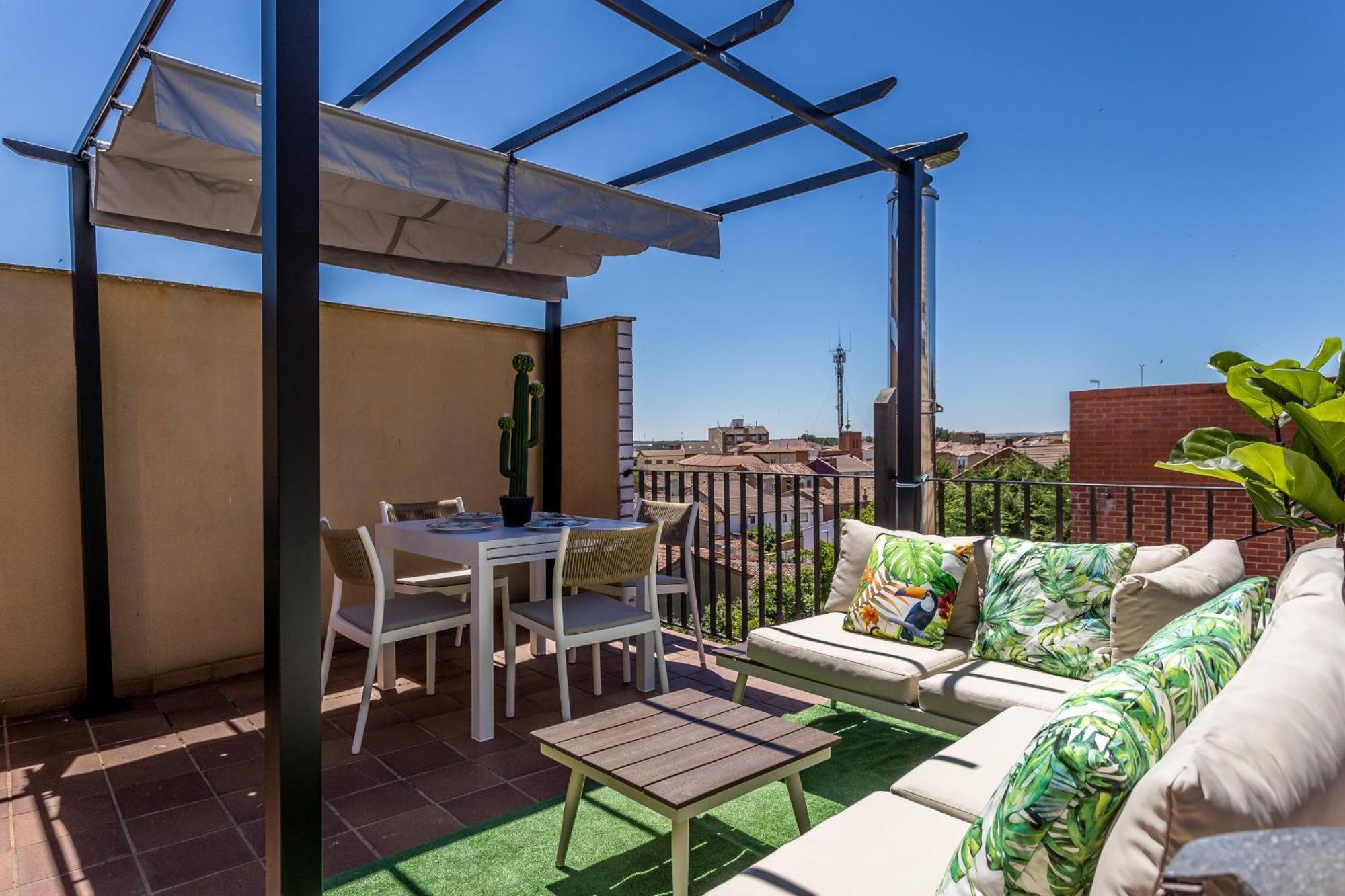 Baruhaus Terraza Duplex Valencia De Don Juan Leilighet Eksteriør bilde